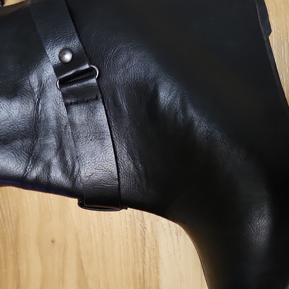 Guess Wedge Boots - Picture 7 of 8